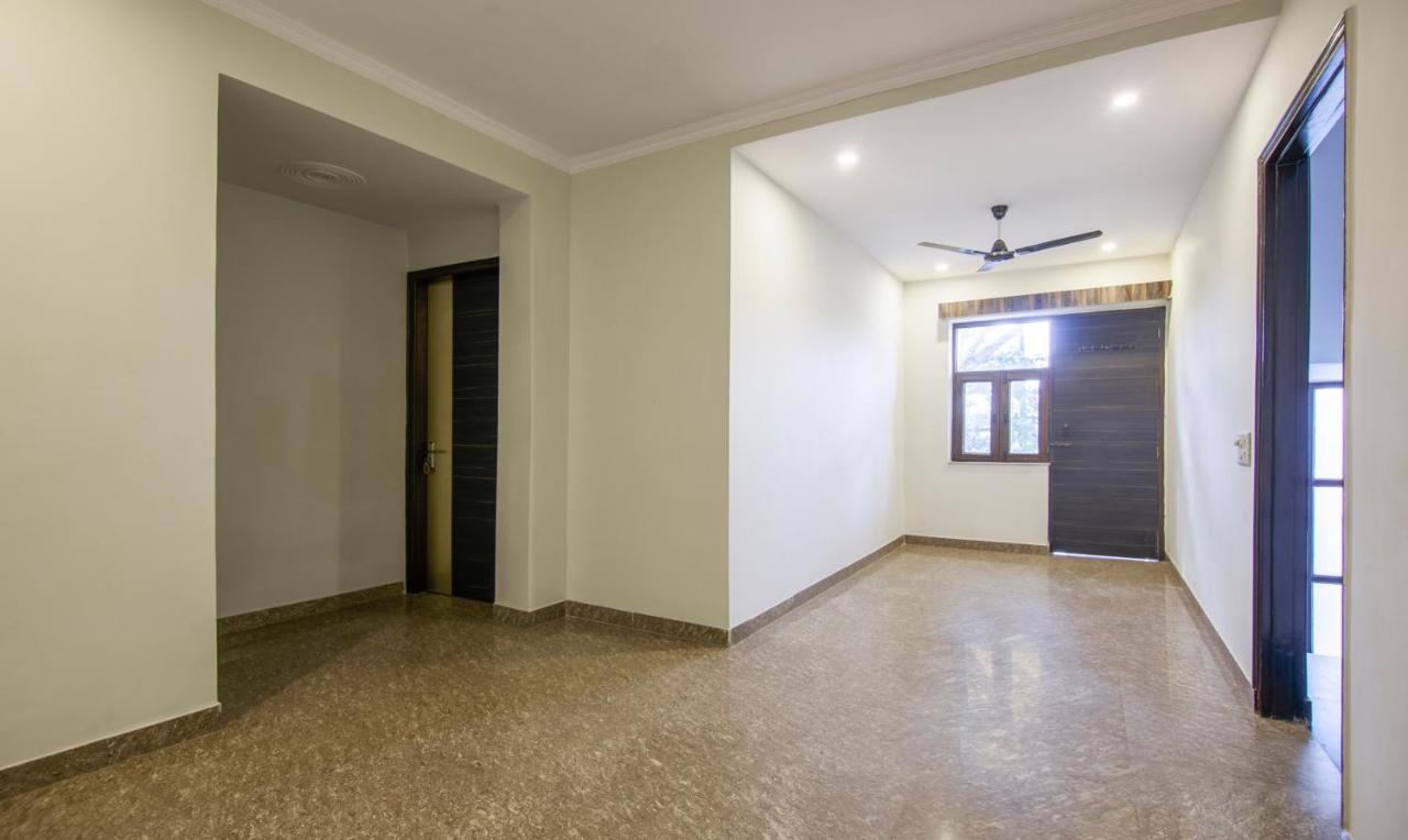 Treebo Swastika Premium Hotel Noida Buitenkant foto